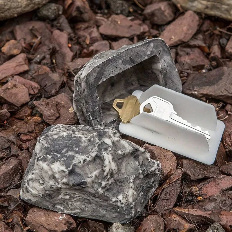 RockGuard™ — Verstecke deine Schlüssel so clever, dass kein Dieb je daran denkt zu suchen!