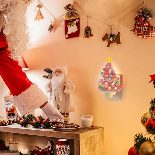 TreeLight - Keramisches Weihnachtsbaum-Nachtlicht zum Einstecken