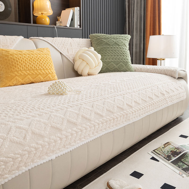 VeluxeShield — Verwandle dein Sofa in eine makellose Wohlfühloase voller Luxus und Schutz