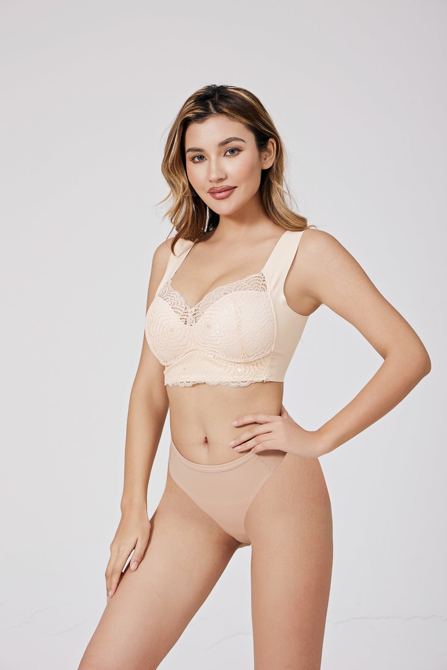 CurveEuphoria™ — Fühl dich den ganzen Tag unwiderstehlich sicher und bequem
