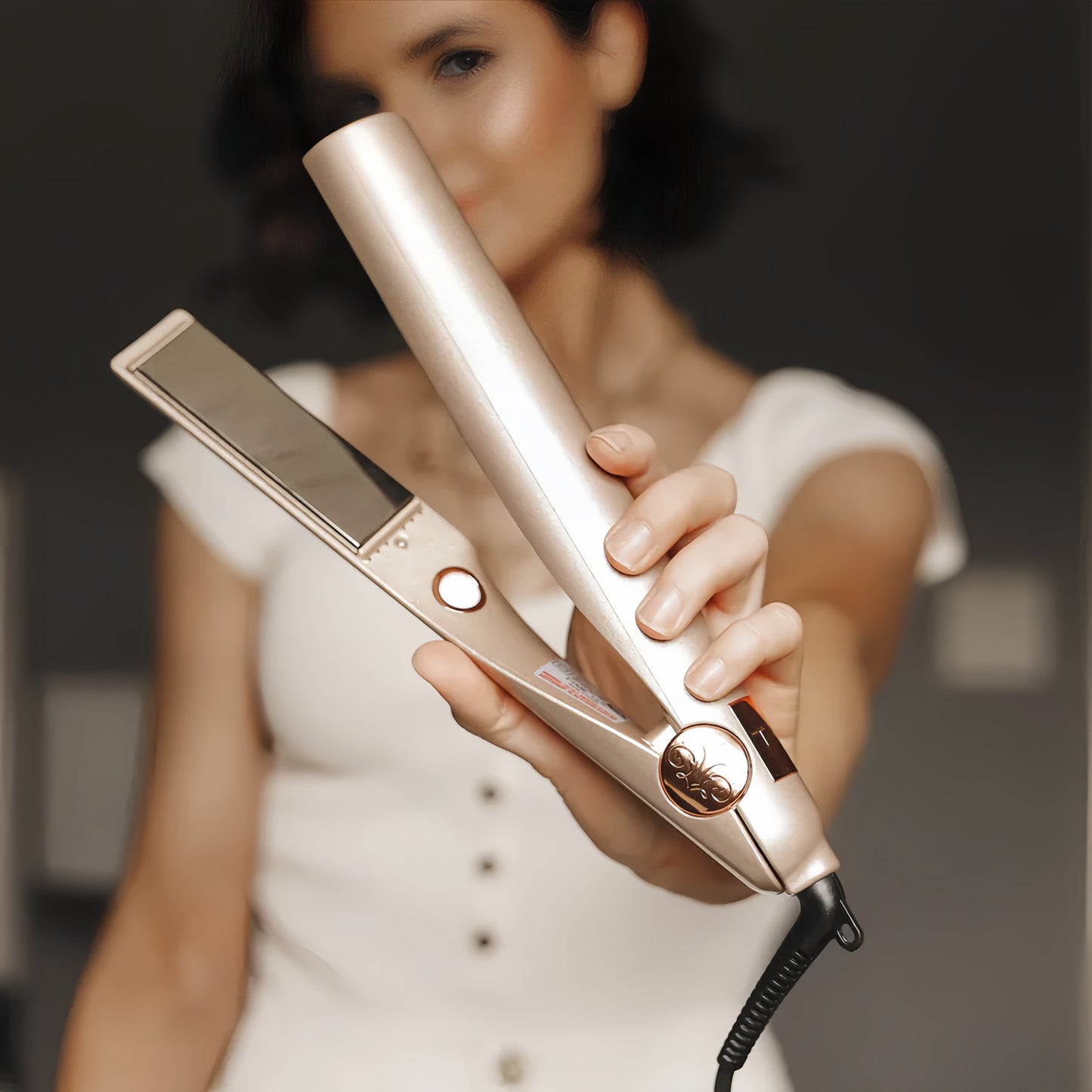 HairSculpt Pro™ — Verleihe dir im Handumdrehen unwiderstehlichen Glanz und Style, der Blicke fesselt!
