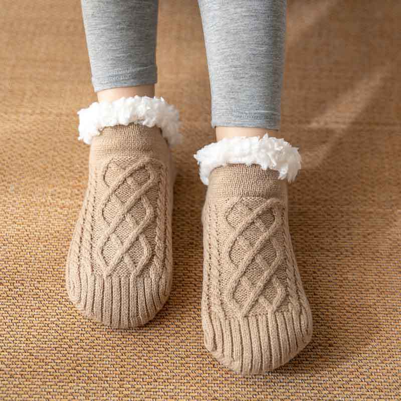 Anti-Rutsch Wollsocken - Hält deine Füße den ganzen Winter lang warm! (2 Stück)