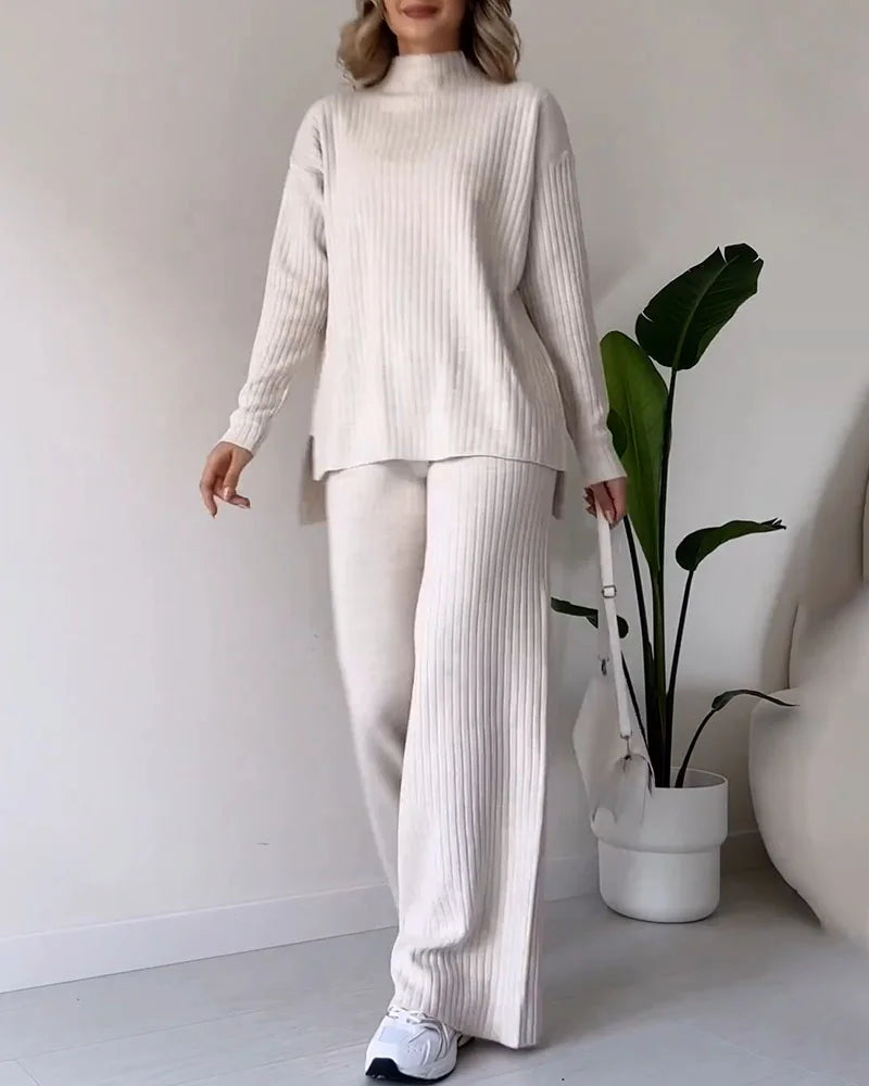 VitaSlit — Kuscheliger Komfort trifft sexy Cut-Out, der alle Blicke fesselt