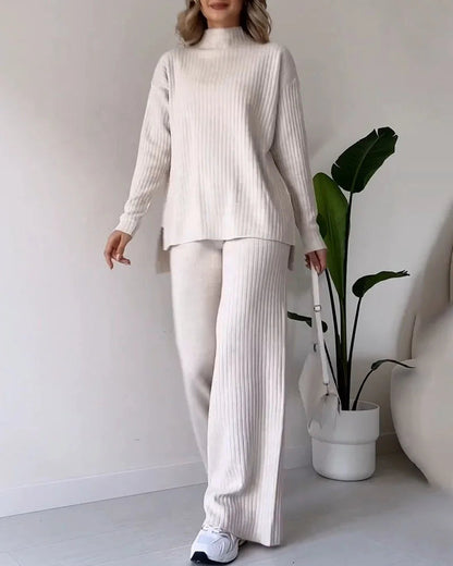VitaSlit — Kuscheliger Komfort trifft sexy Cut-Out, der alle Blicke fesselt