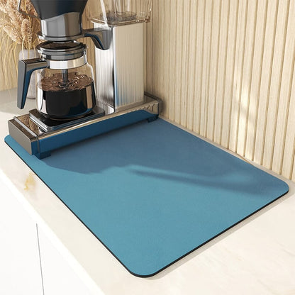 DryGuard Pro — Verabschiede dich von nassen Böden und genieße sichere, trockene Freiheit in deiner Küche!