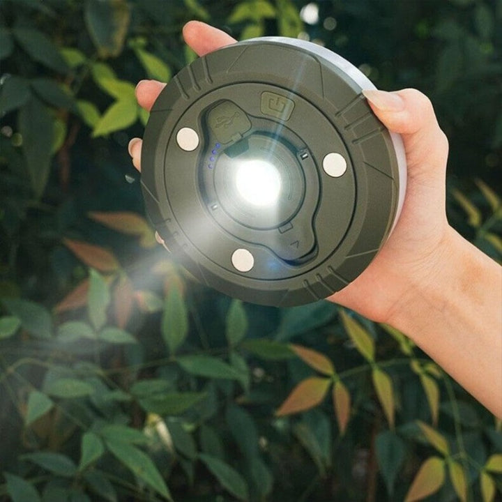 Camping Lampe mit 10m RGB-Lichterkette — Deine magische Lichtquelle für unvergessliche Outdoor-Erlebnisse