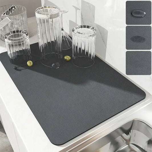 DryGuard Pro — Verabschiede dich von nassen Böden und genieße sichere, trockene Freiheit in deiner Küche!