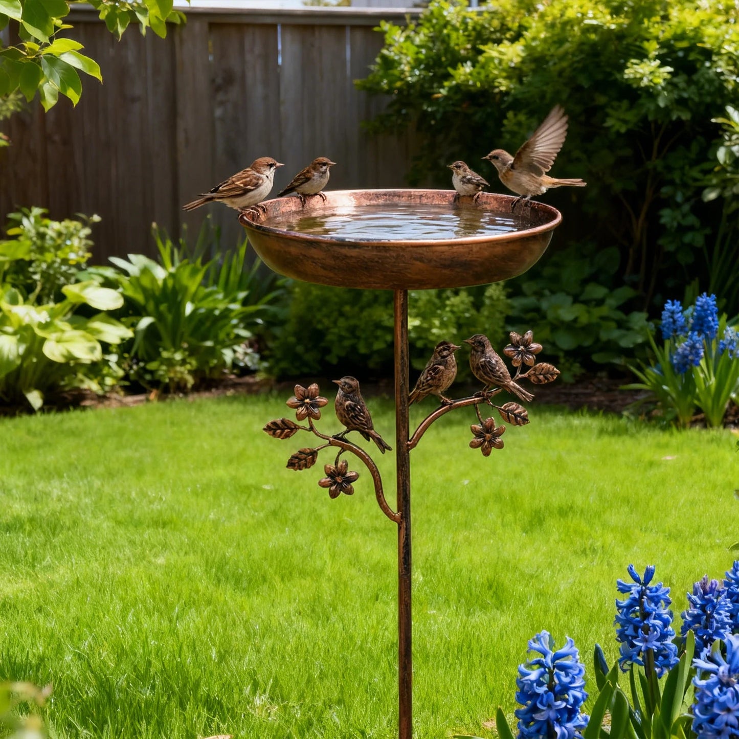 Vogelzauber-Oase "CopperLure" — Verwandelt Deinen Garten in ein magisches Vogelparadies voller Leben und Charme