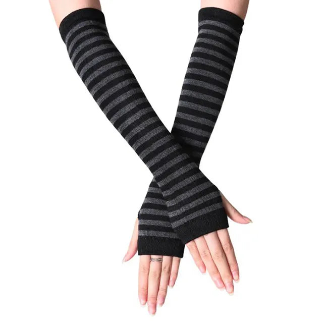 (1 Paar + 1 Paar Gratis) Winter Comfort - Gestreifte langgestrickte fingerlose Handschuhe für stilvolle Frauen