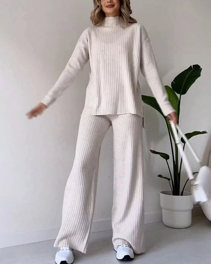 VitaSlit — Kuscheliger Komfort trifft sexy Cut-Out, der alle Blicke fesselt