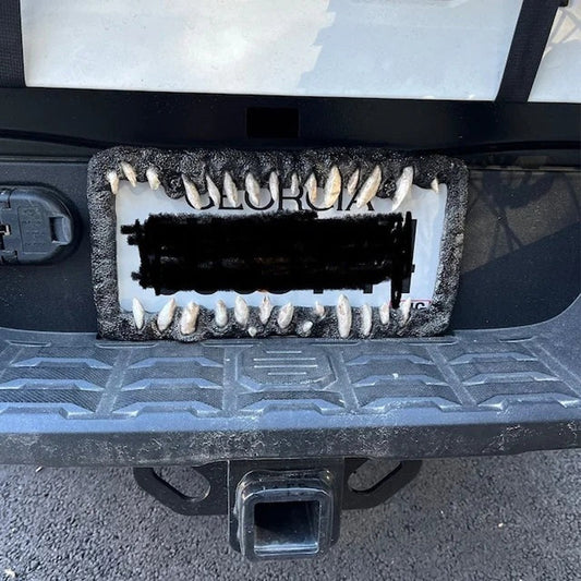 GrimmGlow — Verwandelt Dein Fahrzeug in den strahlenden Star jeder Halloween-Feier!