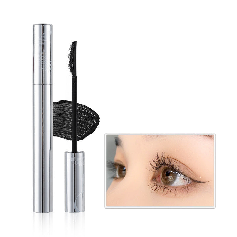 LashInferno — Verführerische Wimpern, die den Raum erobern und den ganzen Tag begeistern!