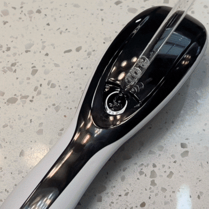 GlowPulse — Entfessele volles, gesundes Haar, das alle Blicke fesselt!