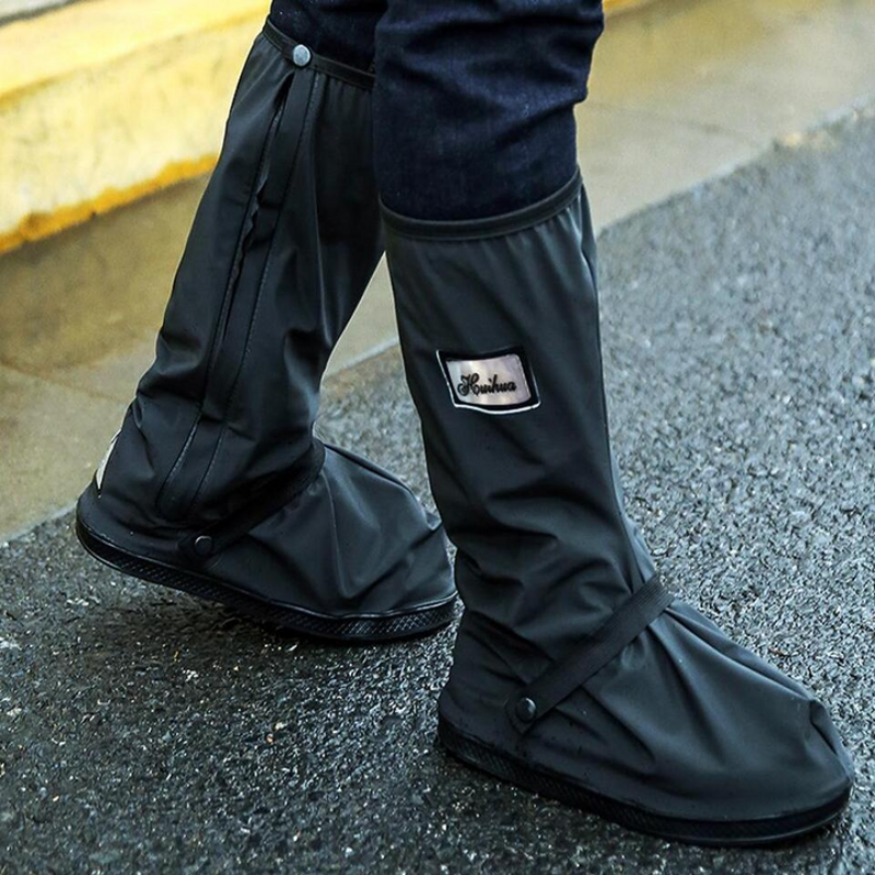 AquaGuard Pro — Nie mehr nasse, schlammige Schuhe – sichere dir trockenen Style bei jedem Wetter!