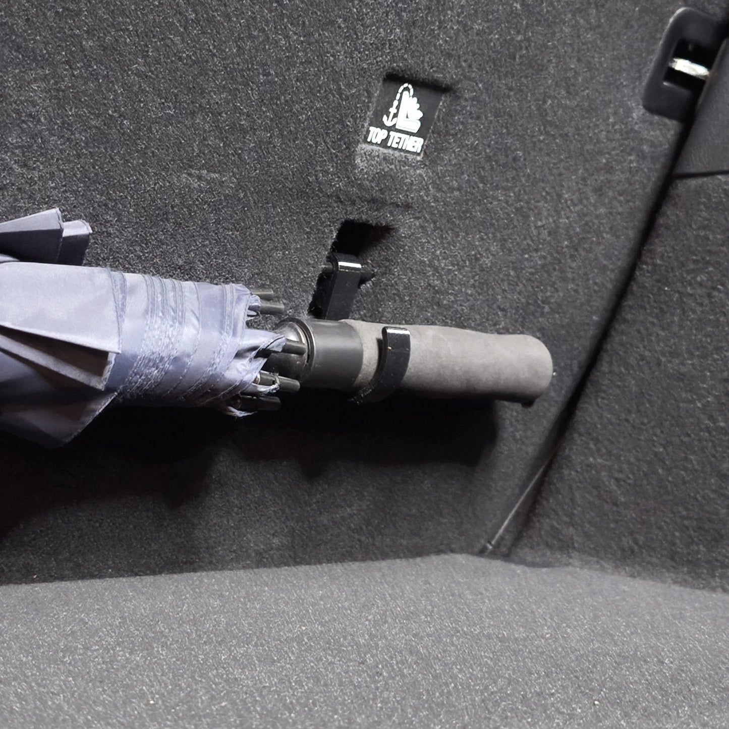 StormGrip — Nie mehr Chaos im Auto: Perfekte Ordnung und trockene Füße auf Knopfdruck!
