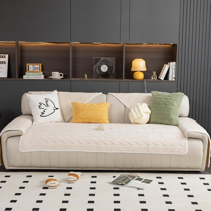VeluxeShield — Verwandle dein Sofa in eine makellose Wohlfühloase voller Luxus und Schutz