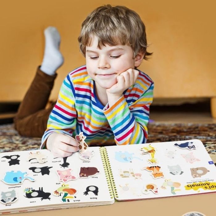 (50% Rabatt) - QuietBook - Montessori-Beschäftigungsbuch - Die perfekte Art, Ihre Kleinen zu beschäftigen!