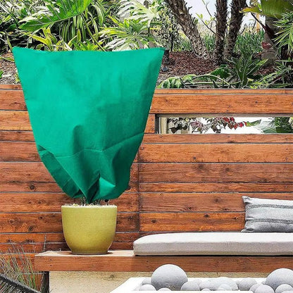 GardenGuard Pro — Rundum-Schutz, der deine Pflanzen 365 Tage stark und gesund hält!