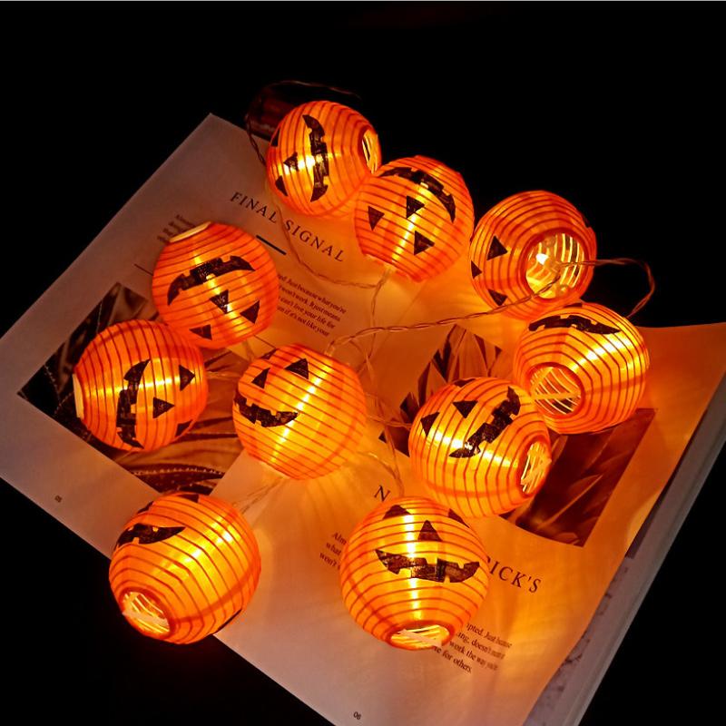 PumpkinBlaze Lichterketten — Verwandle Deine Halloween-Nacht in ein magisches Lichtermeer, das alle Blicke fesselt!