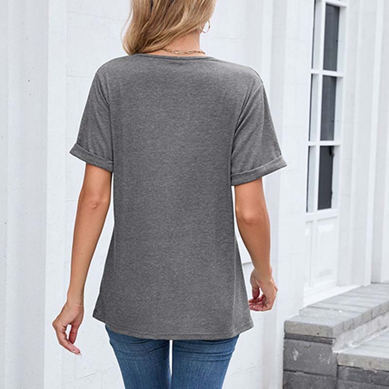 LuxVibe V-Neck Shirt — Fühl dich den ganzen Tag unwiderstehlich frisch und mühelos stylisch