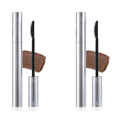 LashInferno — Verführerische Wimpern, die den Raum erobern und den ganzen Tag begeistern!