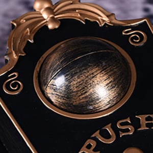 SchreckMoment — Verwandle deine Tür in ein furchterregendes Spektakel voller Gänsehaut und Begeisterung!