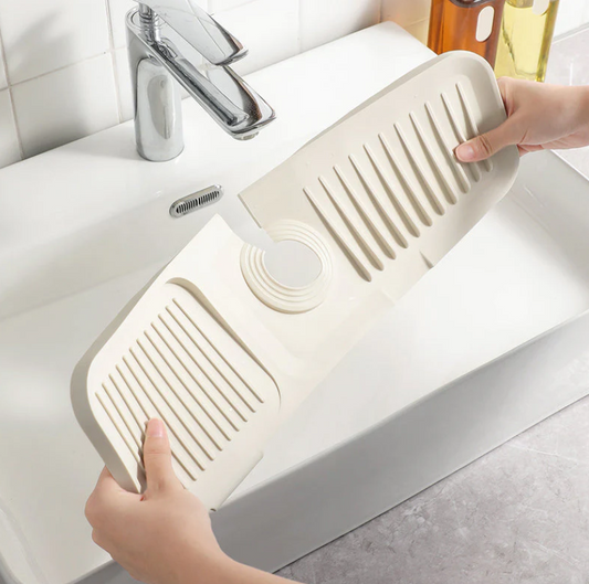 HydroGuard™ — Endlich wasserfreie Flächen für sorgenfreies Saubermachen und mehr Wohlfühlzeit