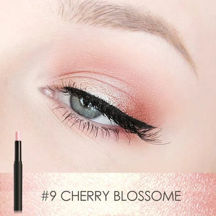 FlashLuxe Augen-Magnet — Blitzschnell strahlende Augen, den ganzen Tag makellos und wischfest!