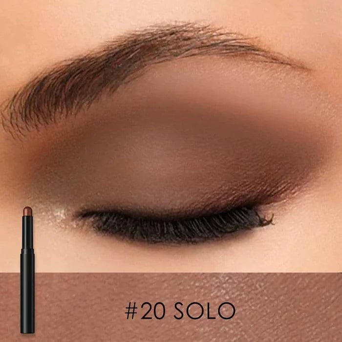 FlashLuxe Augen-Magnet — Blitzschnell strahlende Augen, den ganzen Tag makellos und wischfest!