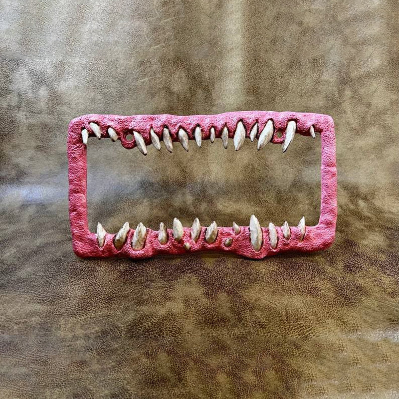 GrimmGlow — Verwandelt Dein Fahrzeug in den strahlenden Star jeder Halloween-Feier!